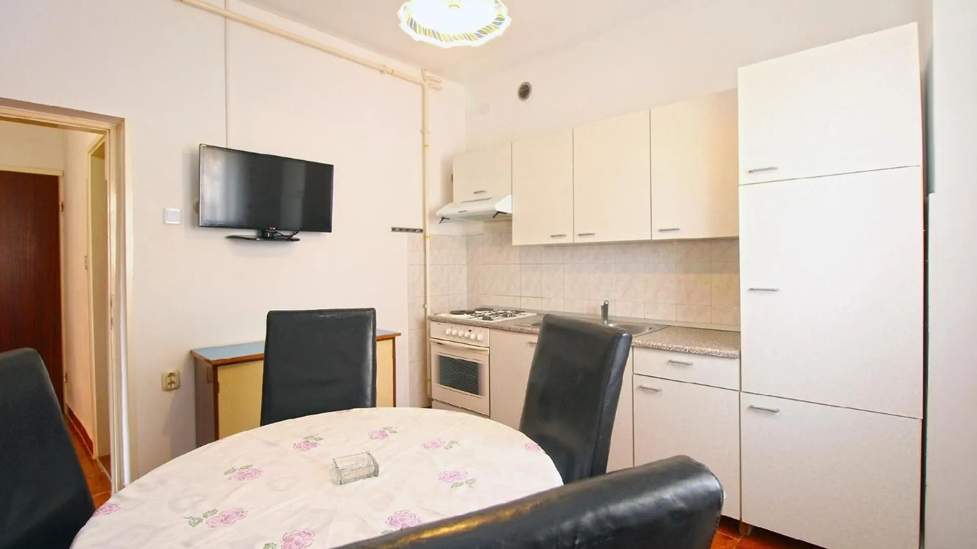 Ferienwohnung Fuer 5 Personen Ca 55 Qm In Pula, Istrien Istrische Riviera 0*, Pula Croatia