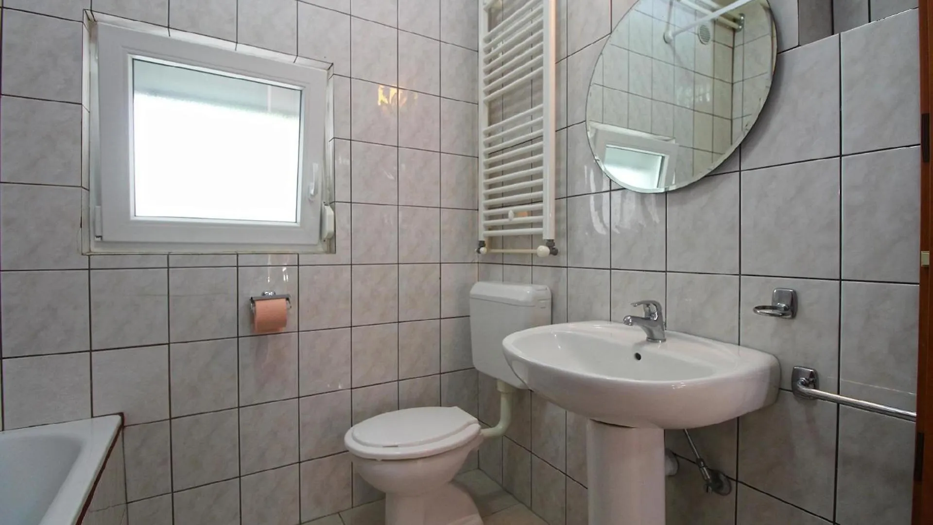 Ferienwohnung Fuer 5 Personen Ca 55 Qm In Pula, Istrien Istrische Riviera 0*, Pula